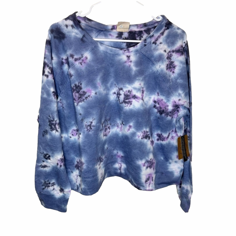 NWT Urban Rebel Blue & White Tie Dye Top Size Medium
